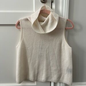 Chelsea & Theodore Sleeveless Turtleneck Sweater Vest in Cream Size Medium